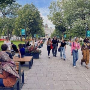 Vivre-le-centre-ville-entrevue-avec-Naomi-Askenazi-etudiante-a-lUniversite-McGill_Le-campus