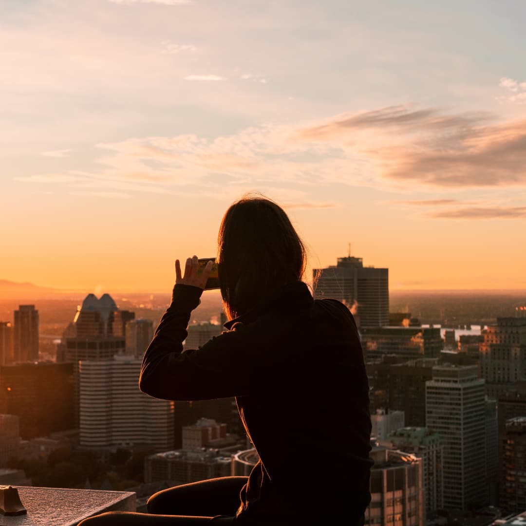 visiter le centre-ville et admirer la vue depuis le mont Royal