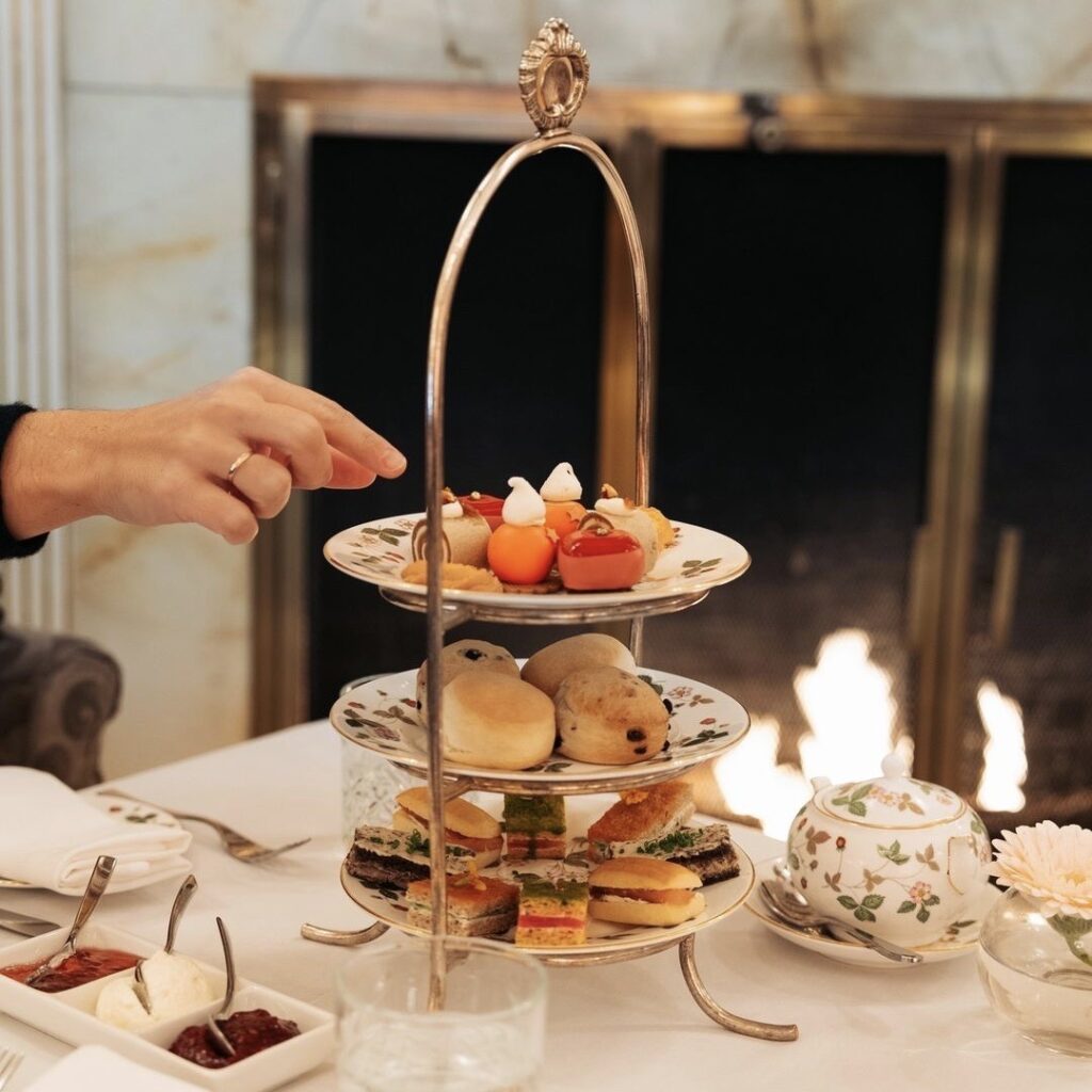 Le Ritz-Carlton, un endroit à visiter par beau temps ou mauvais temps au centre-ville de Montréal