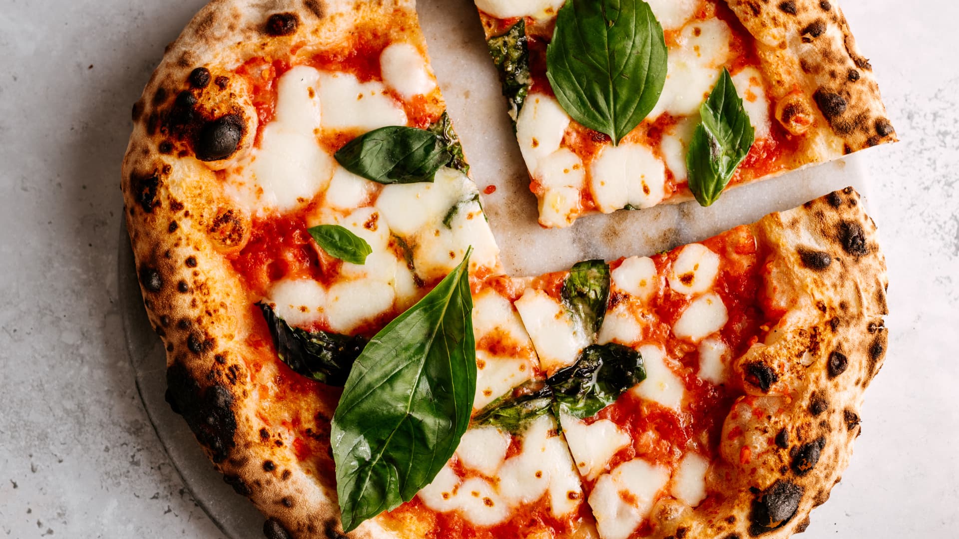 La semaine de la pizza revient au centre-ville de Montréal en mai 2024