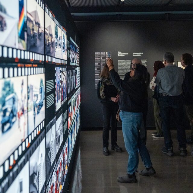 Musée McCord Stewart – exposition interactive avec visiteurs