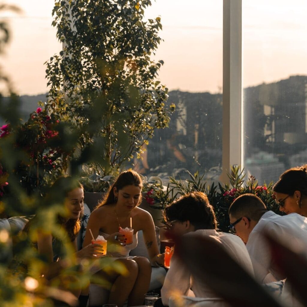 La terrasse Rose Orange au centre-ville de Montréal