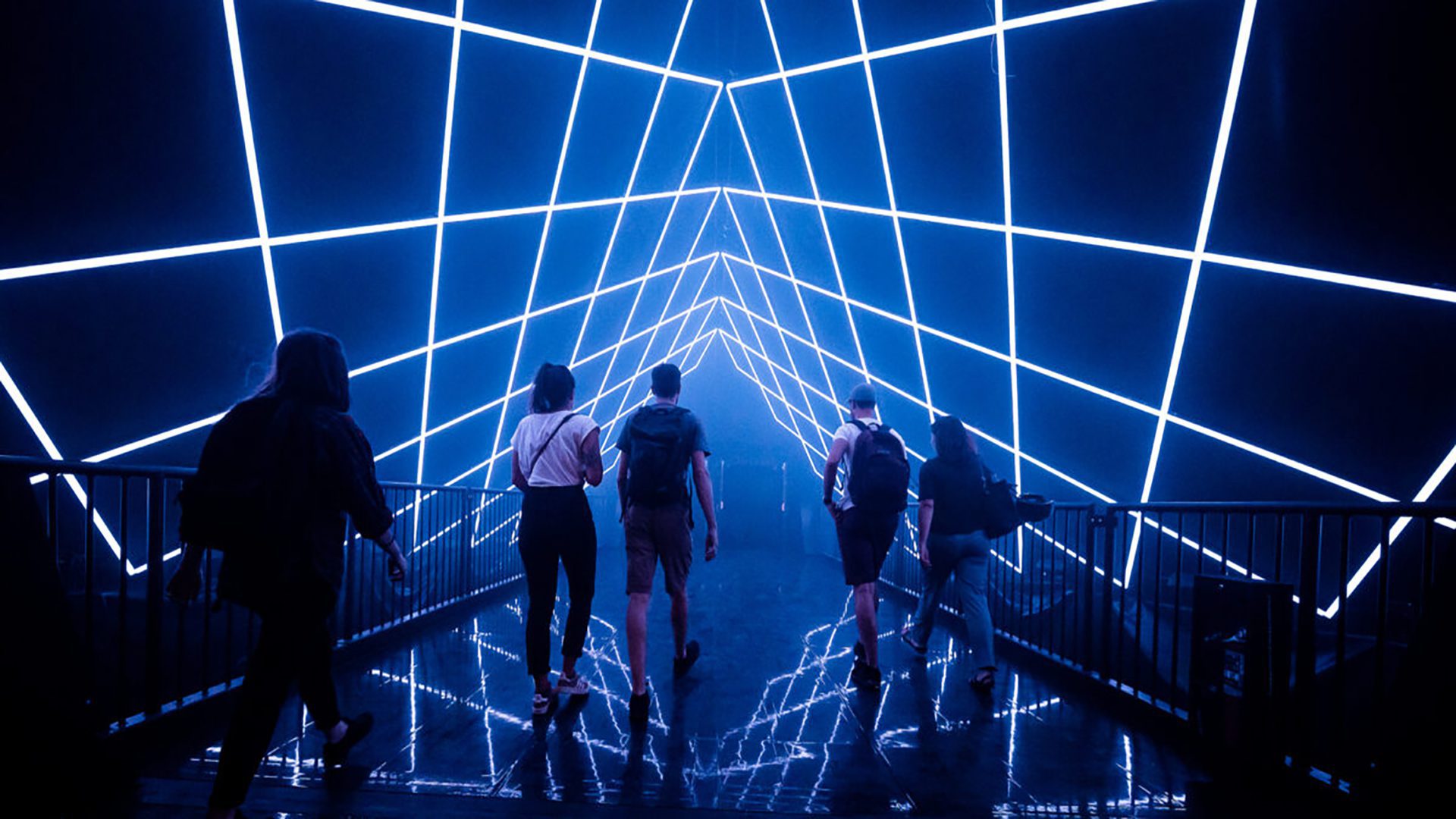 MUTEK Festival 2024 at the Quartier des Spectacles in Montreal. Celebrate electronic music and digital creativity from August 20 to 25