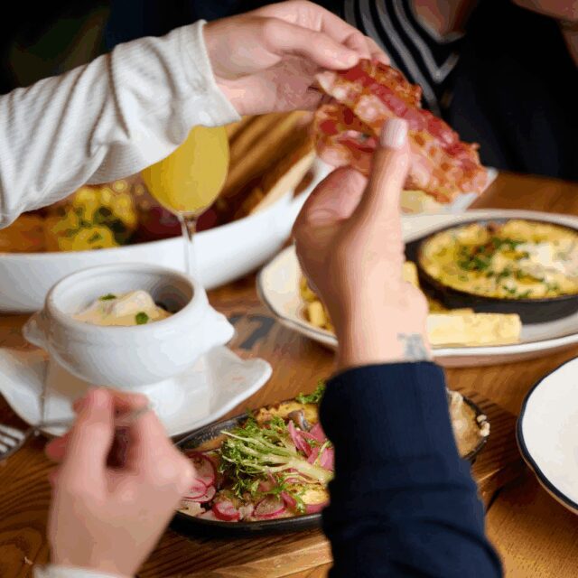 Brunch au Lionel au centre-ville de Montréal