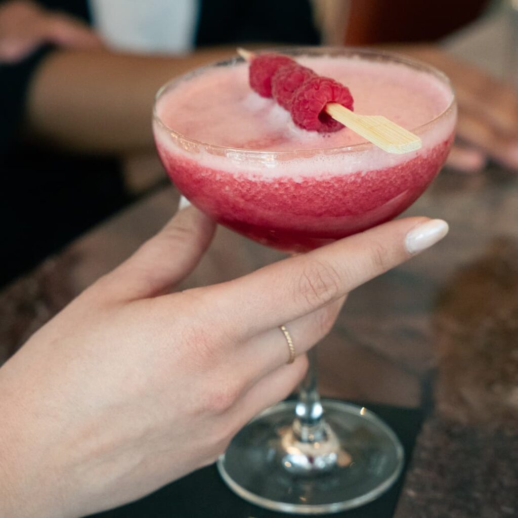 Les cocktails signatures de Nini Salon de Cocktails, au centre-ville de Montréal