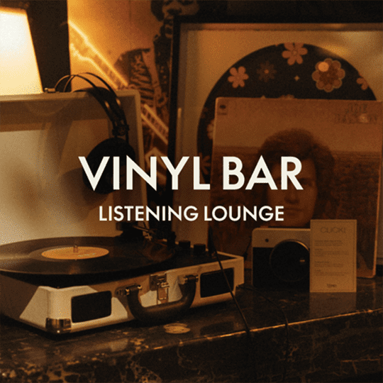 Soirée rétro au W Montréal, années 70 à 90.