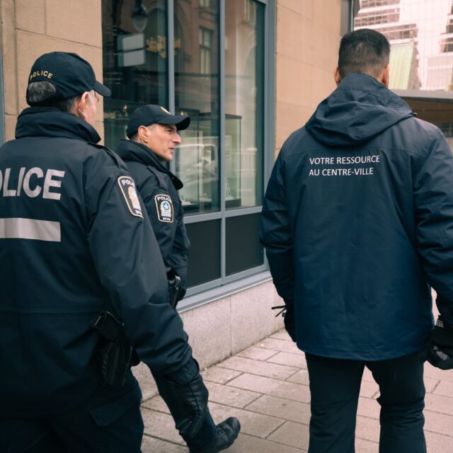 Collaboration entre Montréal centre-ville et la police, au centre-ville de Montréal