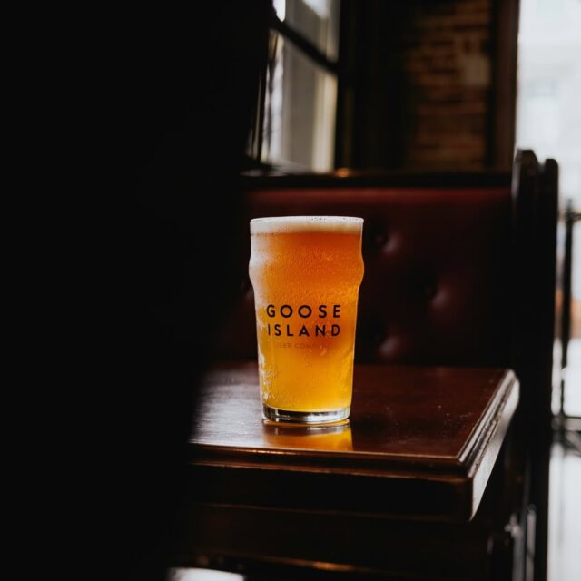 bière 5 à 7 au Lond Pub Montreal