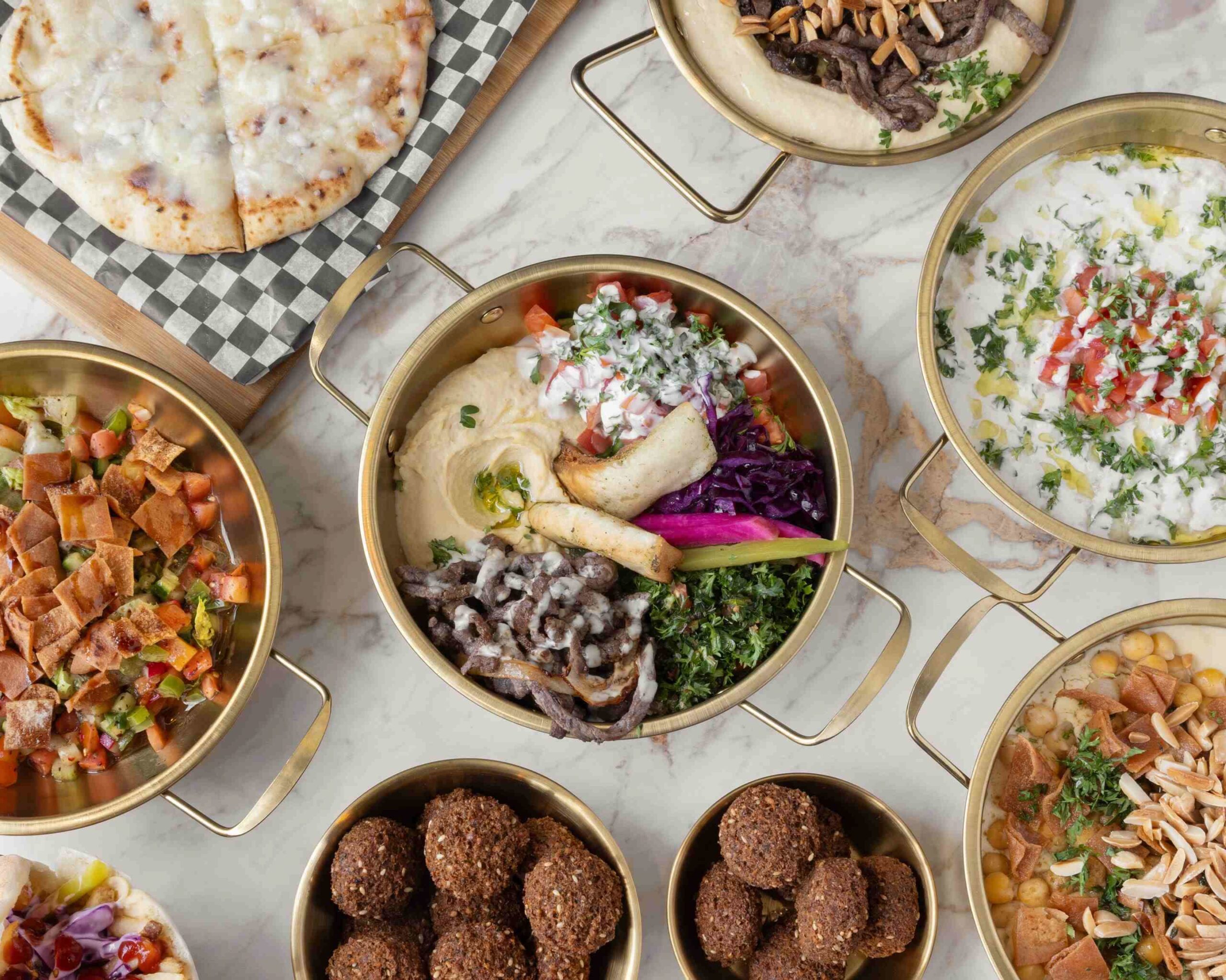 falafel chez Falafel Blvd au centre-ville de Montréal