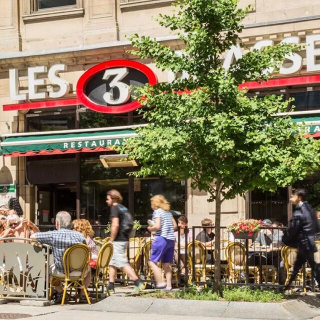 Terrasse des 3 Brasseurs sur la rue Sainte-Catherine